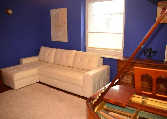 Apartament Dark Amber- 3 Rooms Grand Piano
